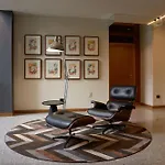 Versatile Hotel 4*