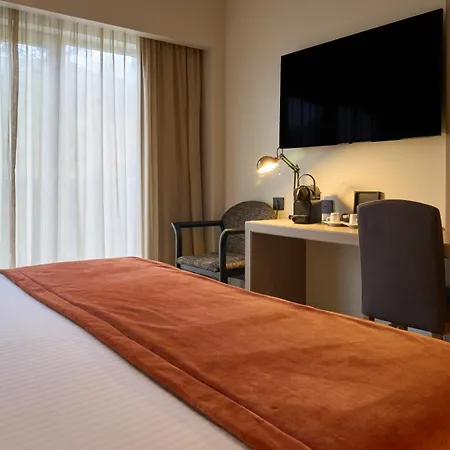 Versatile Hotel Guarda