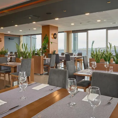 Versatile Hotel