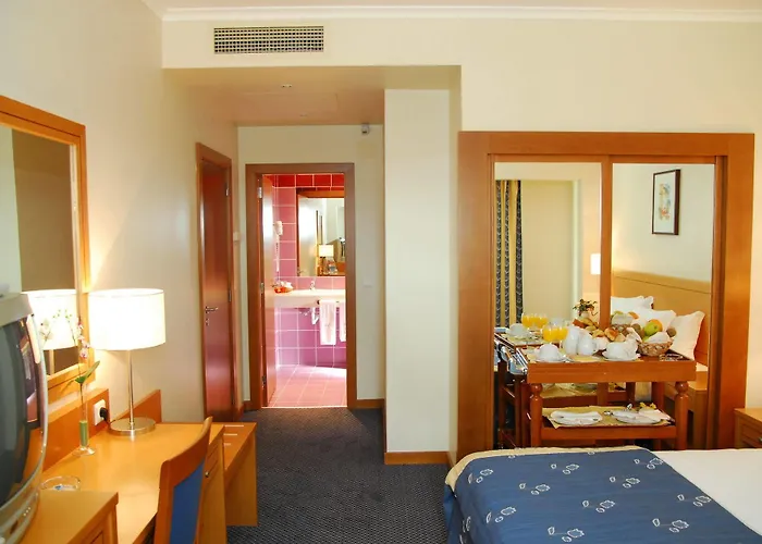 Versatile Hotel Guarda